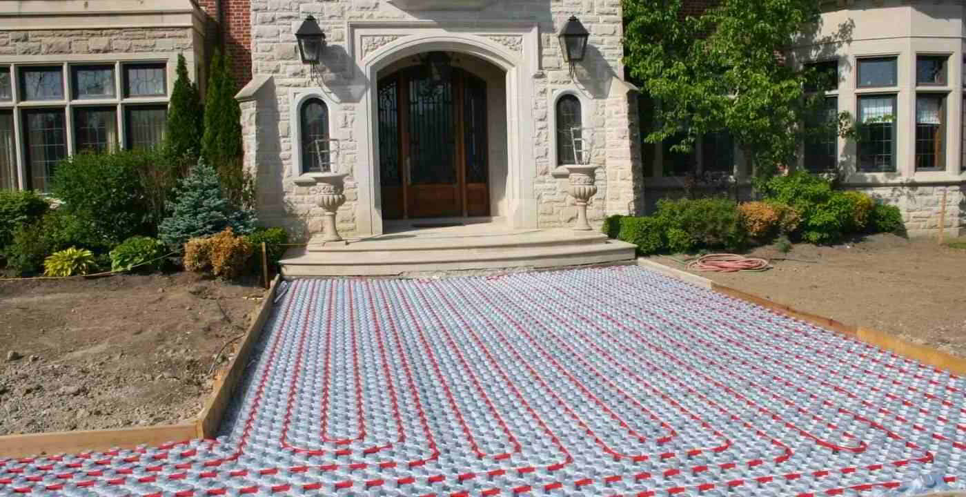 Insulated Radiant Floor Heating Panels