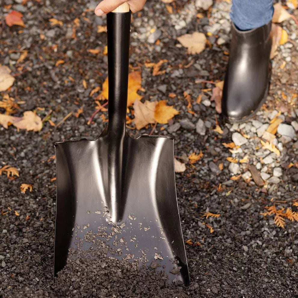 Square Point Shovel – Long Wood Handle
